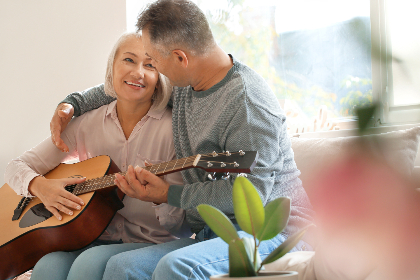 CCTV2财经频道直播回放完整版:最新节目随时观看